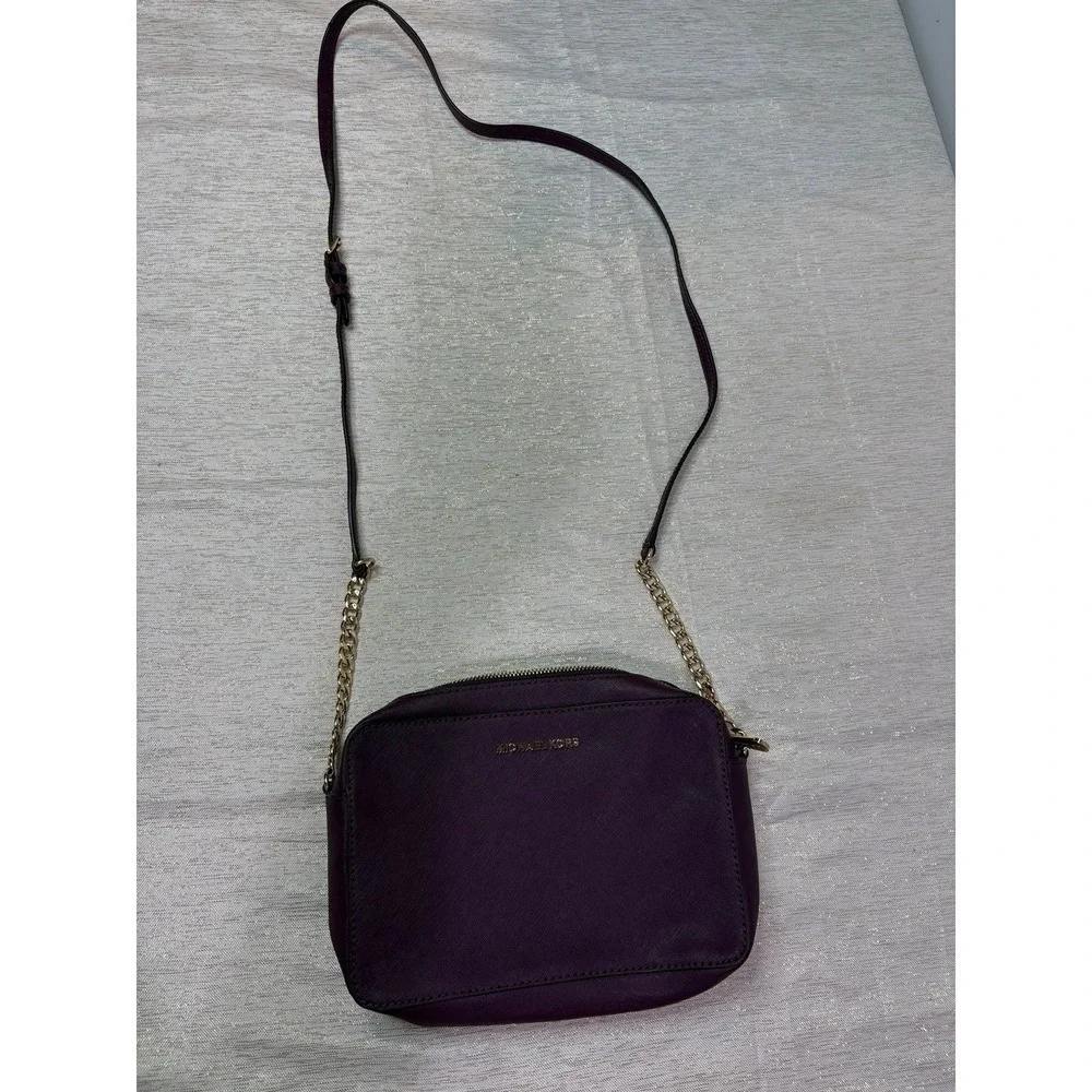 Michael Kors Purple Jet Set Travel crossbody